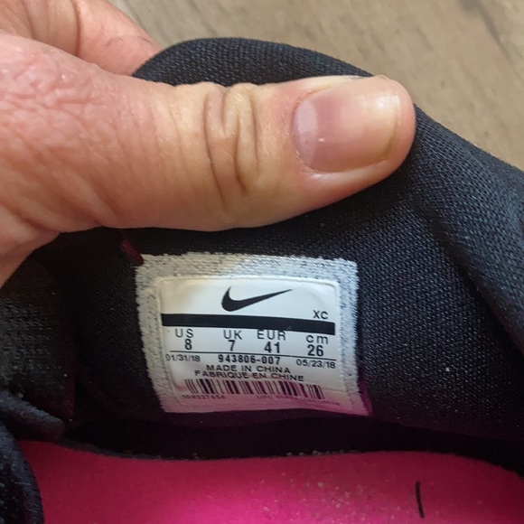 Colourful Nike sport shoes - Picture 6 of 6